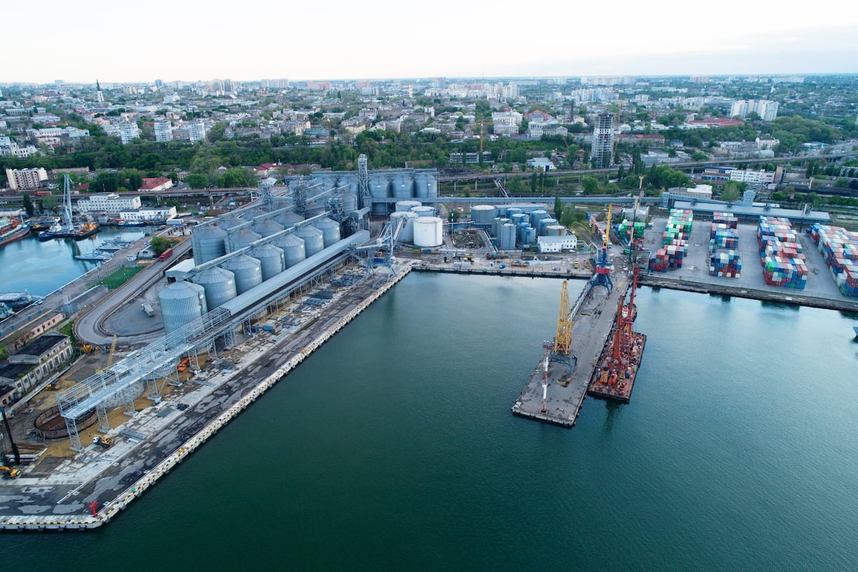 Getreideterminal der Louis Dreyfus Company im Hafen von Odessa in der ­Ukraine.
