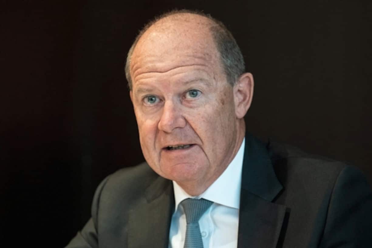 Valentin Vogt, Praesident Schweizerischer Arbeitgeberverband SAV, spricht an einer Medienkonferenz ueber die Eidgenoessischen Vorlagen zur AHV, Verrechnungssteuer und Massentierhaltung, am Donnerstag, 11. August 2022, in Bern. (KEYSTONE/Peter Schneider)
