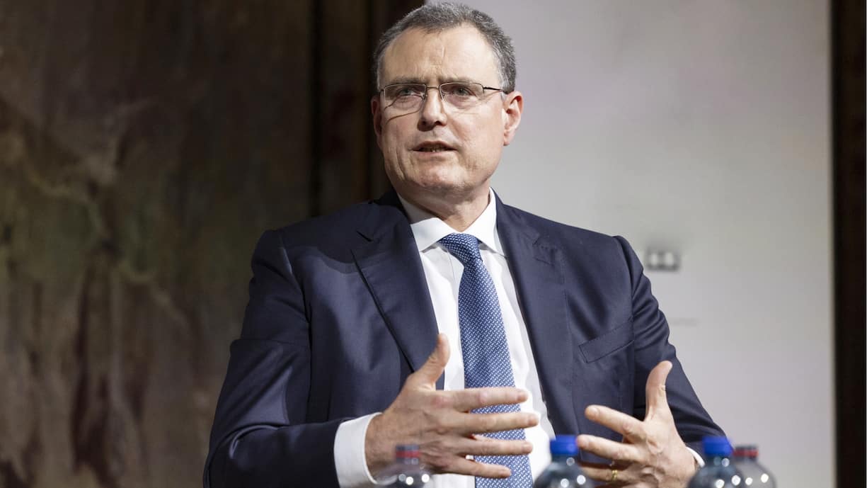 Thomas Jordan, president of the Swiss National Bank (SNB), during a public panel discussion at the University of Zurich in Zurich, Switzerland, on Thursday, Nov. 2, 2023. The Swiss National Bank will launch the pilot phase of its planned digital wholesale franc in December. Photographer: Arnd Wiegmann/Bloomberg