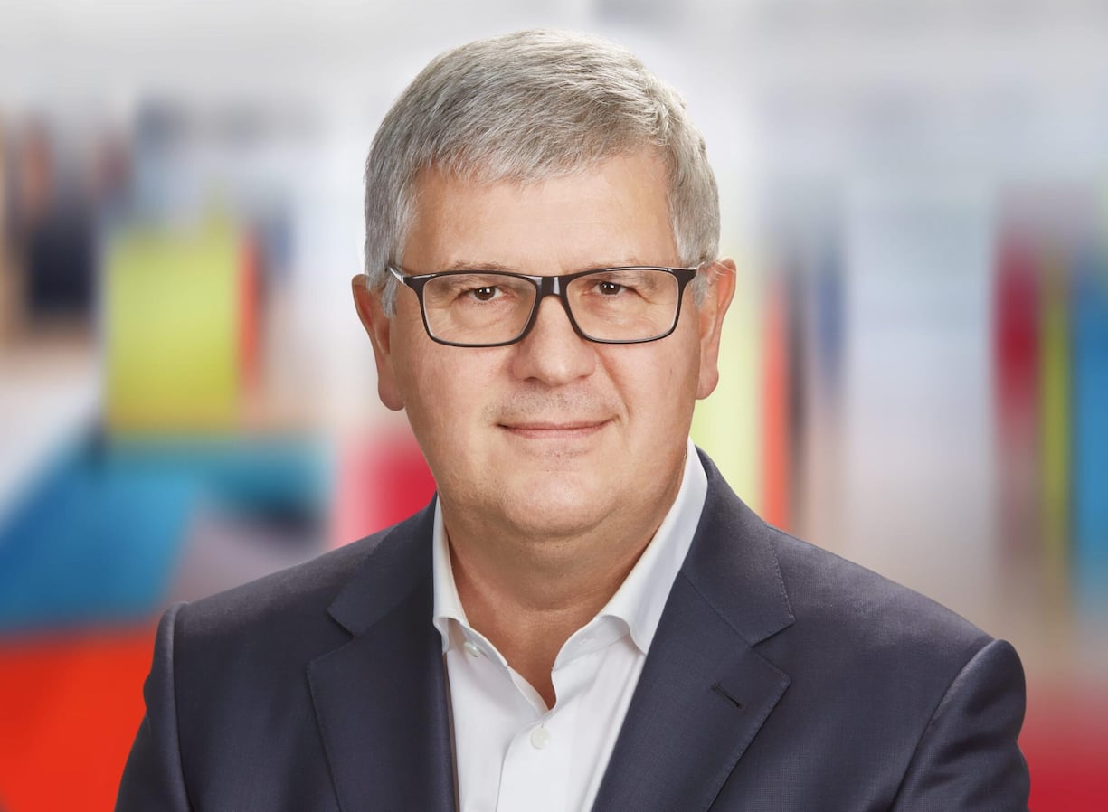 Mit Stefan Mäder steht Aellig auch heute noch im Austausch.