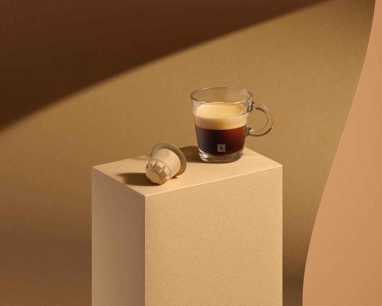 Kaffee ist Kerngeschäft für Nestlé. Neu ist die Papierkapsel, die dem starken Druck in den Nespresso-Kaffeemaschinen standhält.