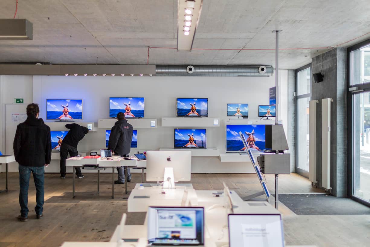 Digitec Galaxus: Läden spielen bei der Migros-Tochter nur eine Nebenrolle. Im Schweizer ­Onlinehandel ist das Unternehmen die klare Nummer eins, und es hat die zu Coop gehörenden Plattformen deutlich abgehängt.