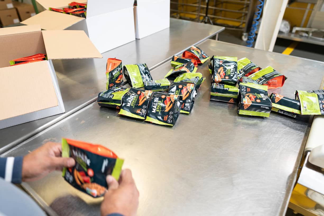 Bei Migros und Coop hat es die kleine Chirpies schwer. Stattdessen zählt sie die italienische Supermarktkette Conad zu ihren Kunden.