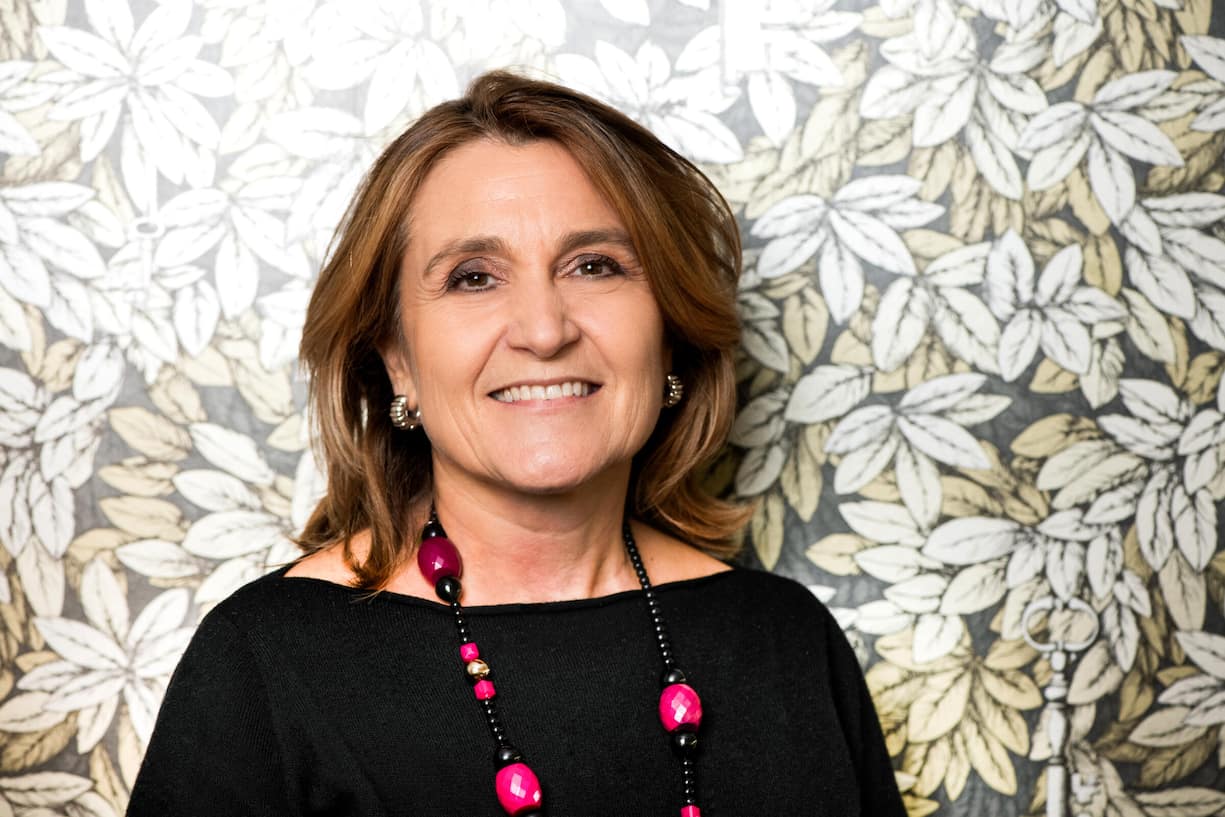 Simona Scarpaleggia gehört zu Willis persönlichem Netzwerk.