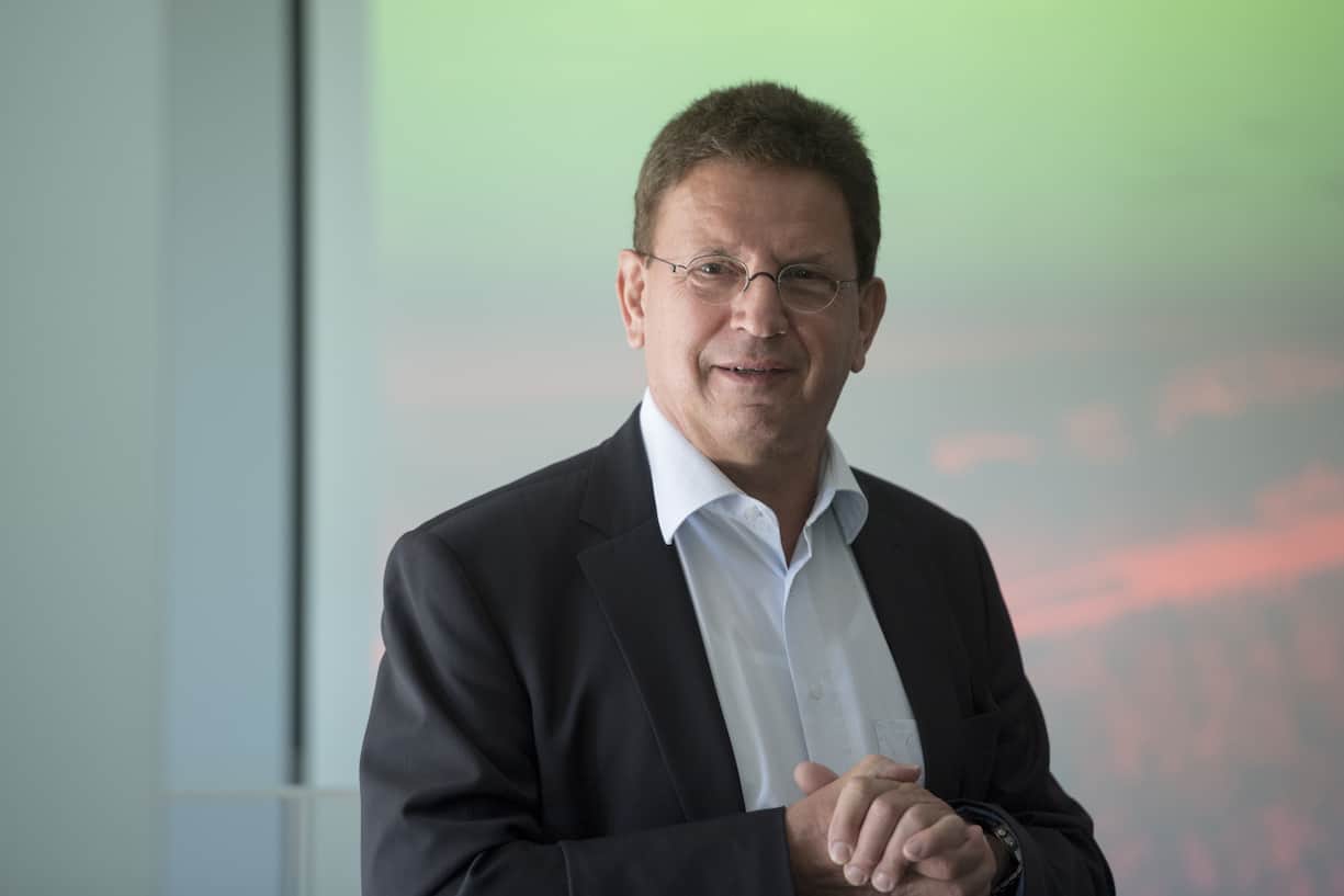 Als Verwaltungsrat von Siemens Schweiz wirkte Bach an der Seite von Siegfried Gerlach.