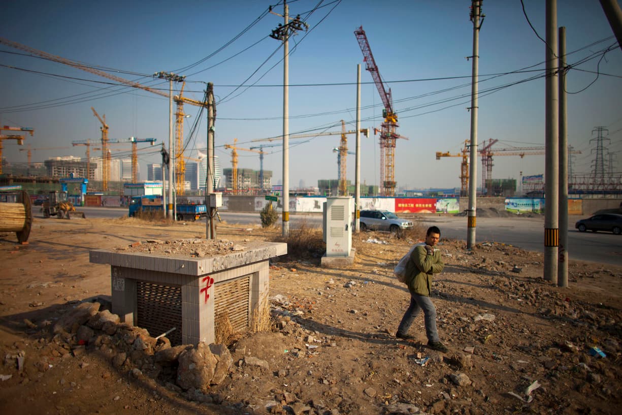 arbeits­losigkeit19  Prozent der jungen Chinesen sind ohne Job. Das fördert die Unzufriedenheit. Das Bild des ­unterwürfigen Chinesen ist falsch. Die Zentralregierung sorgt sich zu Recht vor Unruhen.