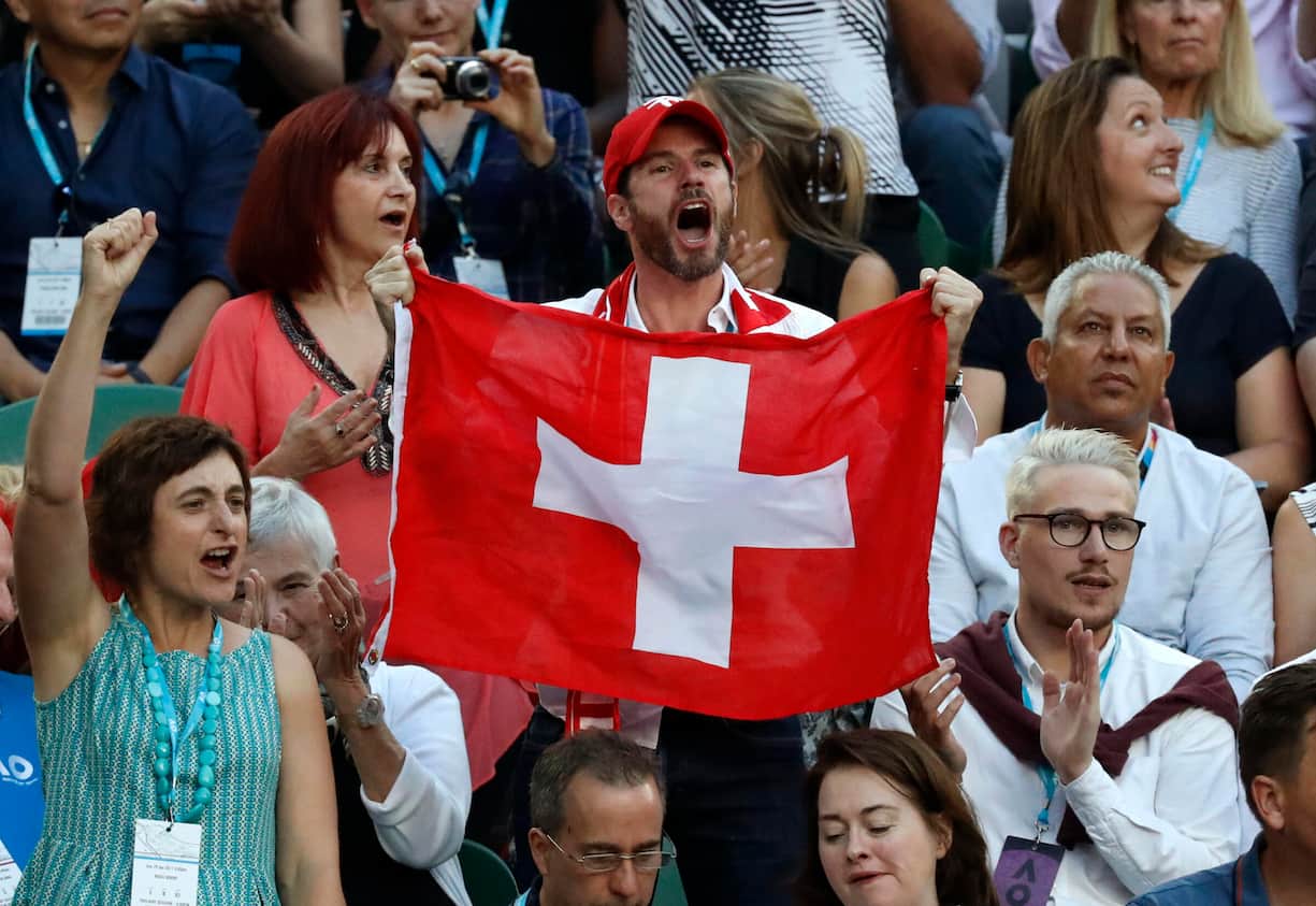 Fan von RogerFedererSein Hobby ist Tennis – auch als Fan. Für den legendären Match Federer gegen Nadal am Australian Open 2017 nahm er sich eigens ein paar Tage frei.