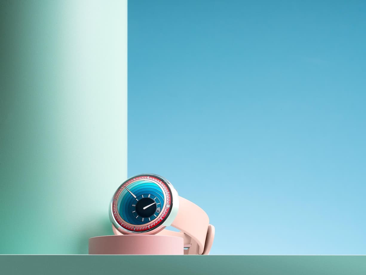 Ressence unveils its Limited Art WatchÂ  TYPE 8 Daniel Engelberg