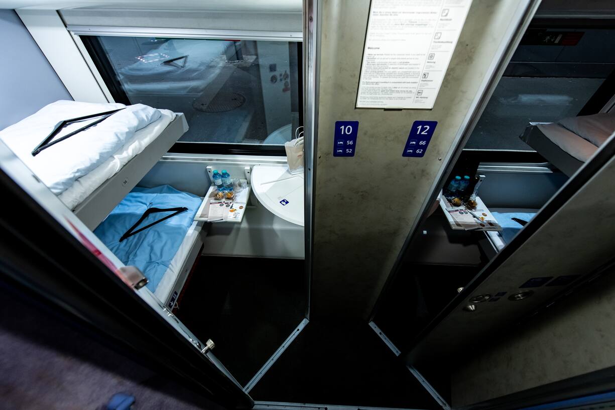 Der Nightjet der OeBB steht zur Abfahrt nach Wien im Hauptbahnhof Zürich bereit.29.11.2019Foto: Thomas Lüthi