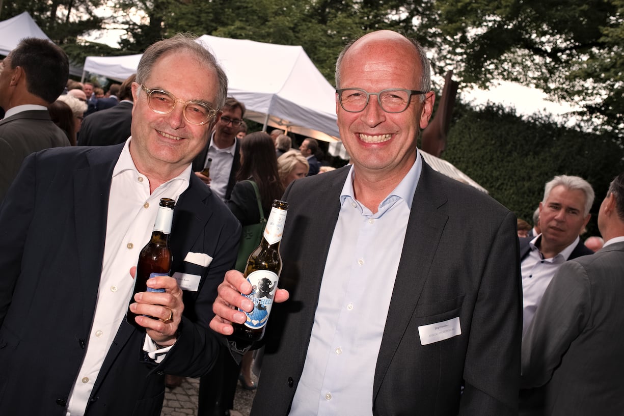 Peter Kurer, VRP, sunrise;Jürg Hunziker, Avaloq Evolution AG