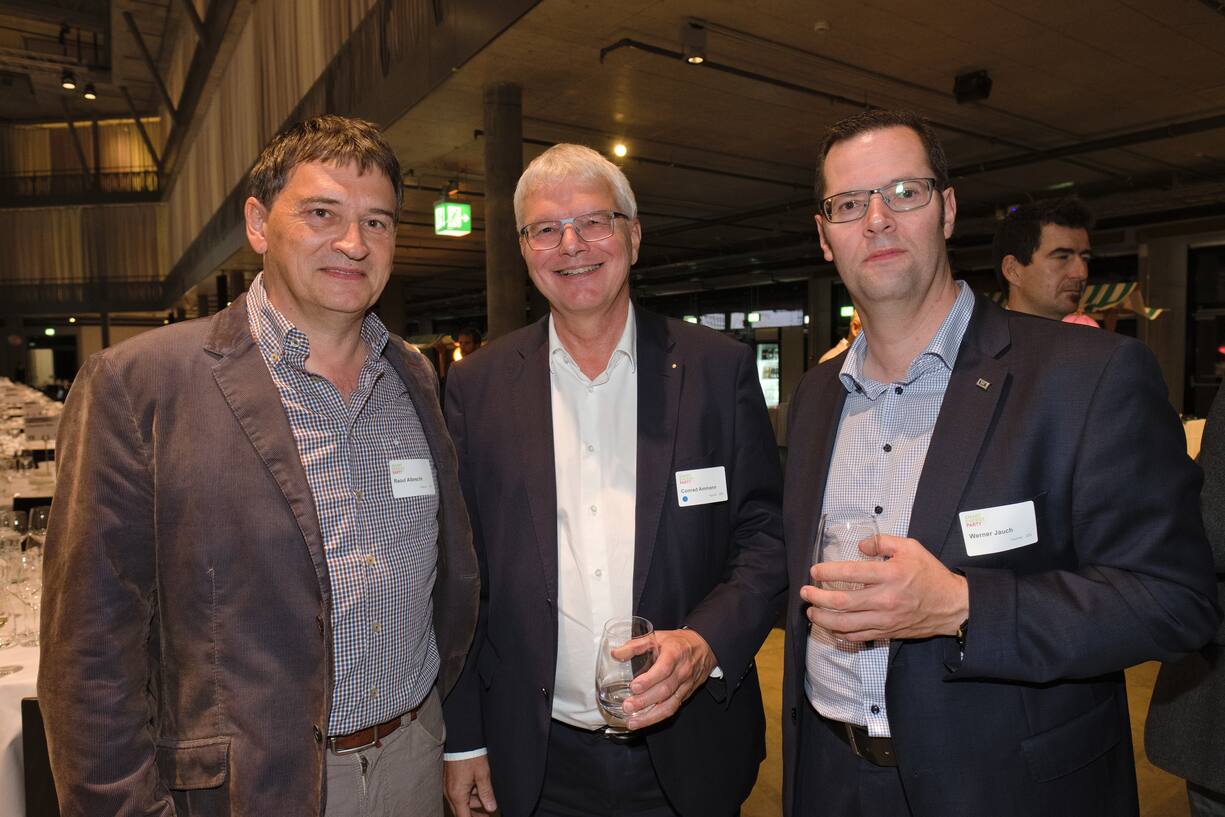Raoul Albrecht, Direktionsmitglied, FMV Forces Motrices Valaisannes ;Conrad Ammann, CEO, primeo energie ;Werner jauch, Vorsitzender der Geschäftsleitung, EWA Urner Power