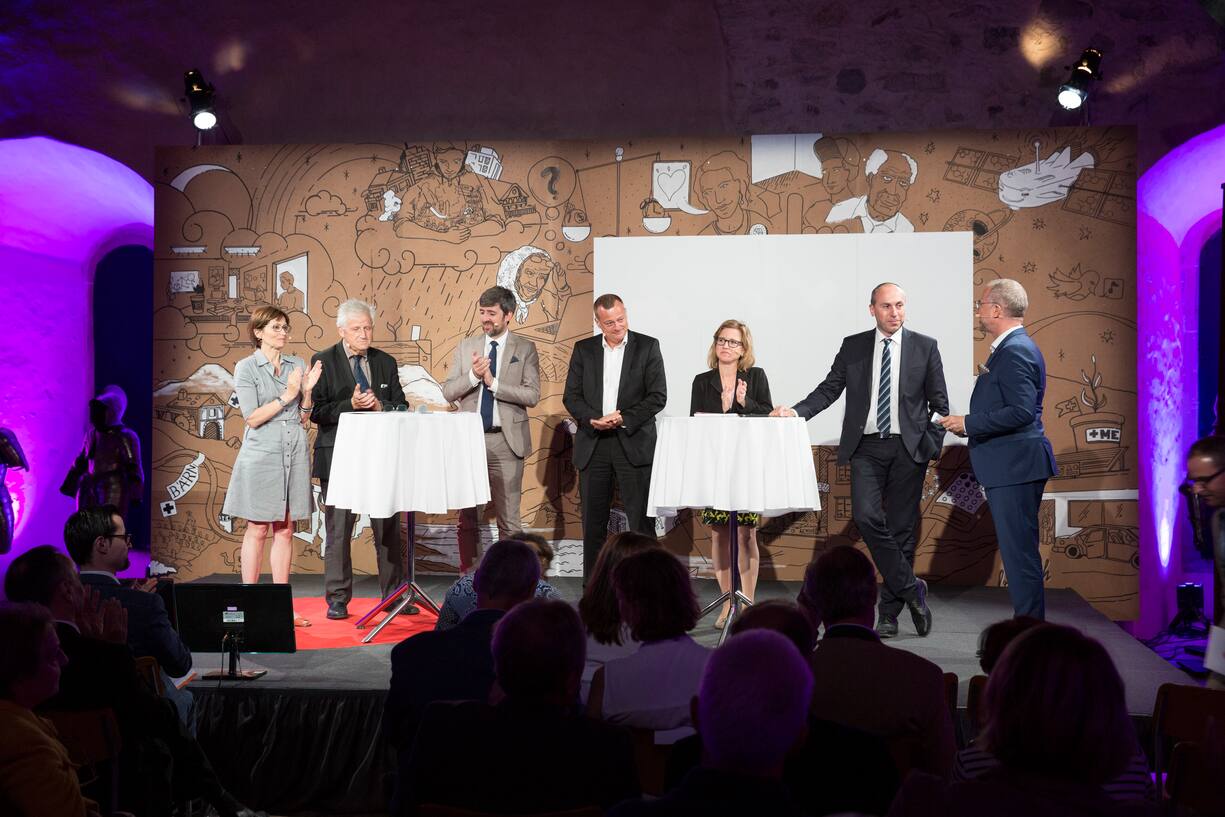 Wunschschloss 2019, im Schloss Thun, Politbeirat, Regula Rytz, Hans Stöckli, Philipp Kutter, Martin Landolt, Christa Markwalder, Manfred Bühler, Patrick Rohr