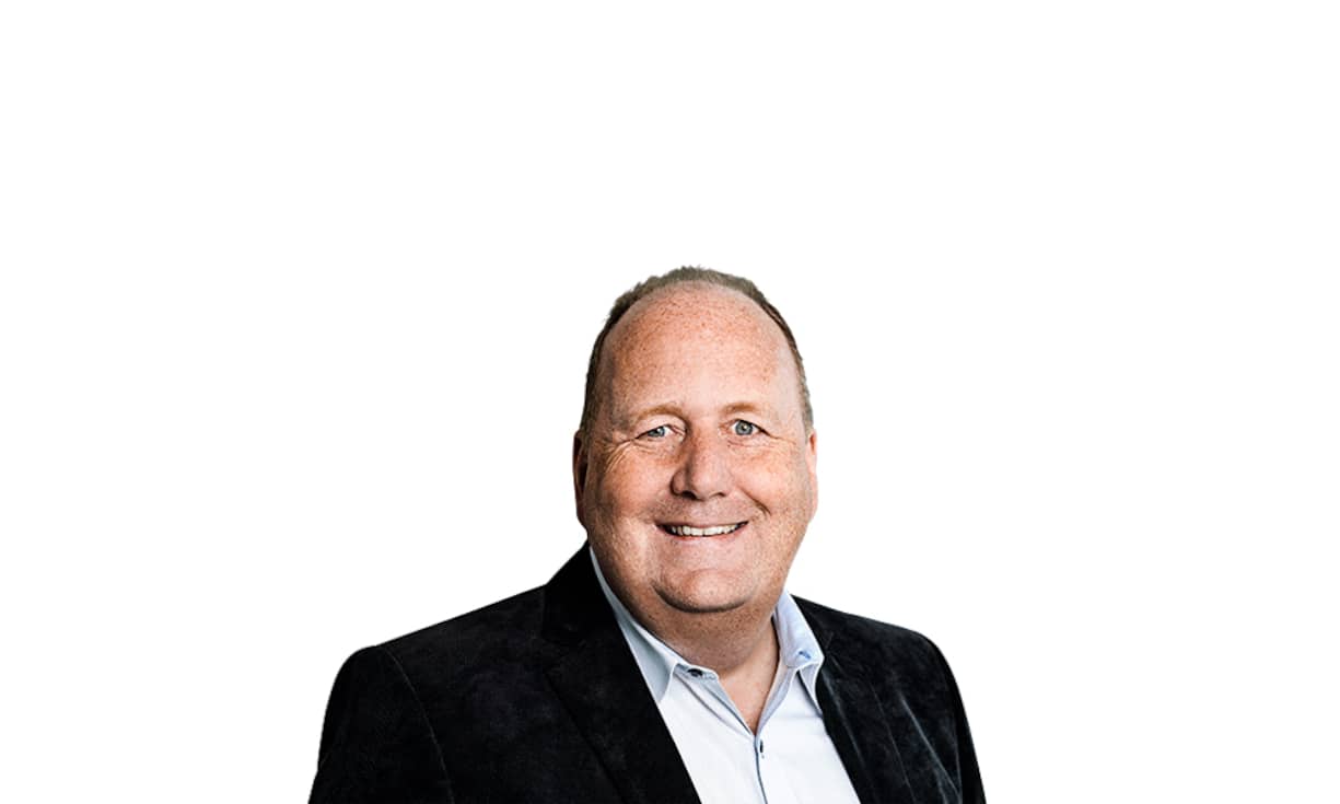ROLAND ZELLER