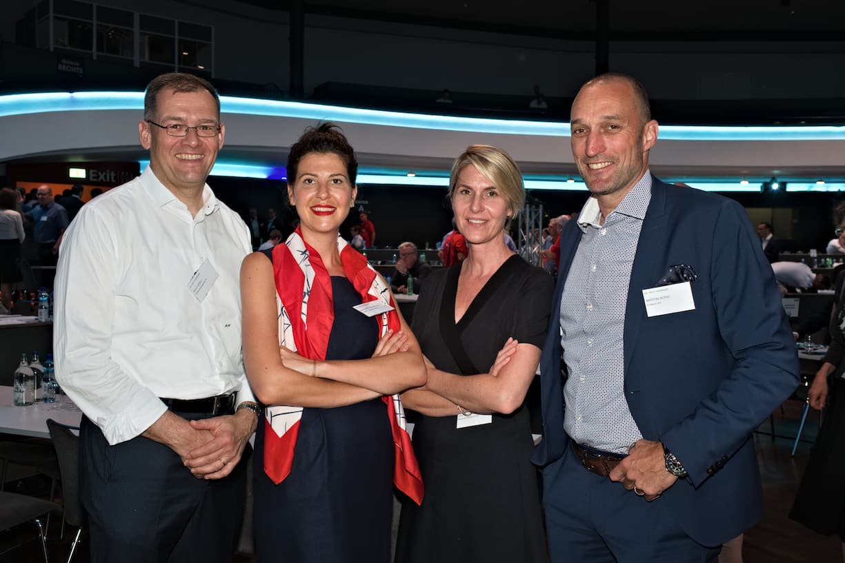 Rolf Höpli, Zühlke Engineering AG; Melanie Tschugmall, Zühlke Engineering; Ladina Caduff, Microsoft Schweiz GmbH; Martin Bürki, Ericsson AG