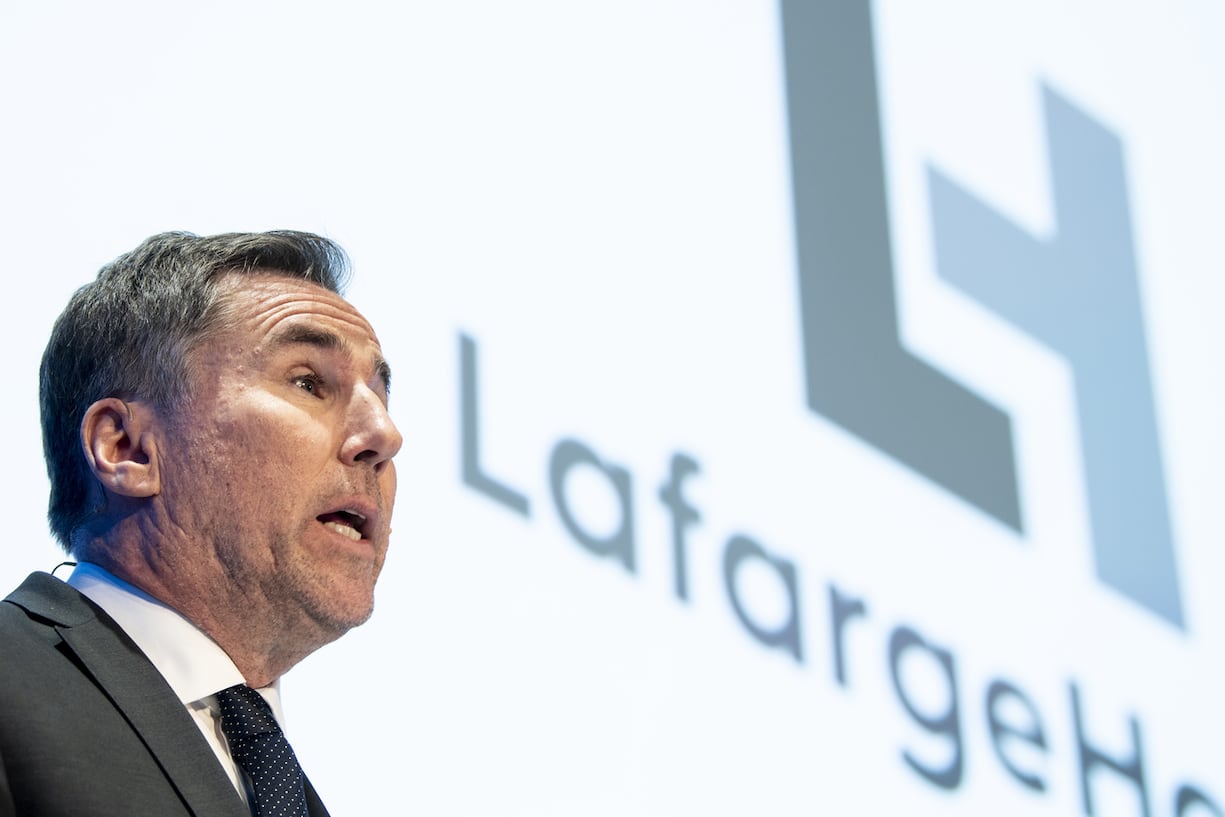CEO Jan Jenisch spricht an der Bilanzmedienkonferenz des Baustoffherstellers LafargeHolcim in Zuerich, aufgeommen am Donnerstag, 27. Februar 2020. (KEYSTONE/Ennio Leanza)