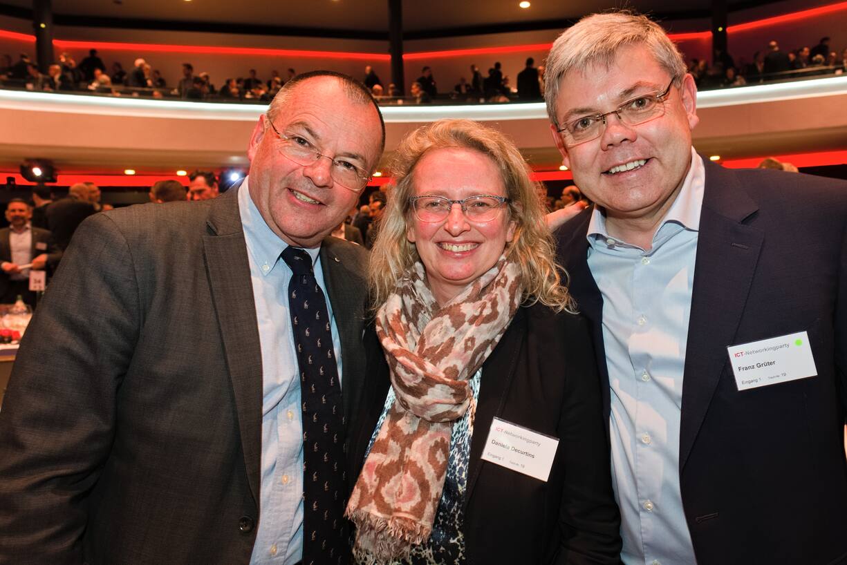 Stefan Kilchenmann, Head of Public Affairs, Swisscom;Daniela Decurtins, Geschäftsführerin, Verband der Schweizerischen Gasindustrie;Franz Grüter, Nationalrat