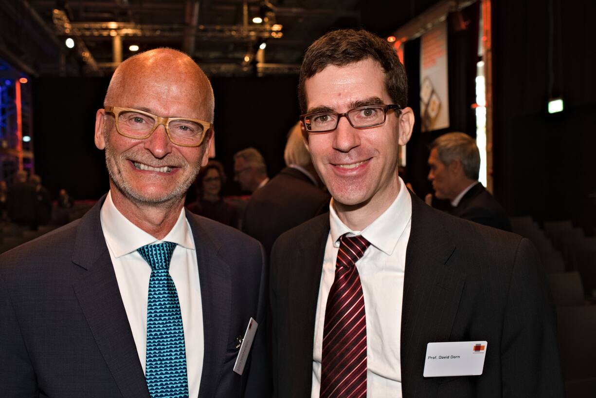 Timo Rajakangas, Botschaft von Finnland;David Dorn, Professor & Referent