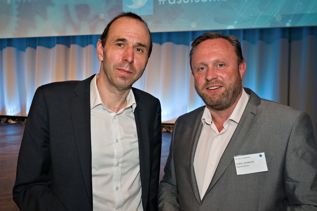Tobias Straumann, Wirtschaftshistoriker; Chris Johnson, Senior Vice President, Nokia Enterprise