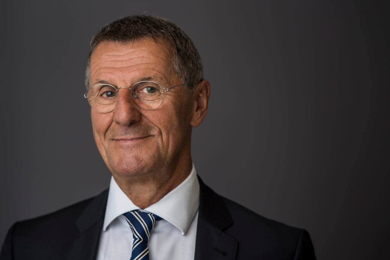 Portrait of Juerg Bucher, President of the Board of Directors of Valiant Bank, taken at the bank's headquarters in Bern, Switzerland, on September 5, 2016. (KEYSTONE/Alessandro della Valle)Juerg Bucher, Verwaltungsratspraesident der Valiant Bank, portraitiert am 5. September 2016 am Hauptsitz der Bank in Bern. (KEYSTONE/Alessandro della Valle)