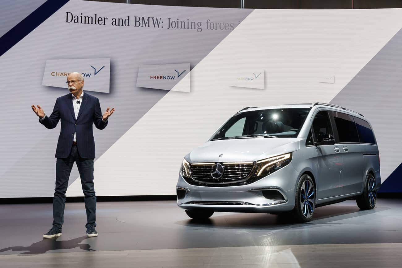 Dieter Zetsche, CEO of Daimler AG and Head of Mercedes-Benz Cars, presents the Mercedes-Benz EQV Concept during the press day at the 89th Geneva International Motor Show in Geneva, Switzerland, Tuesday, March 5, 2019. The Motor Show will open its gates to the public from 7 to 17 March presenting more than 180 exhibitors and more than 100 world and European premieres. (KEYSTONE/Cyril Zingaro).