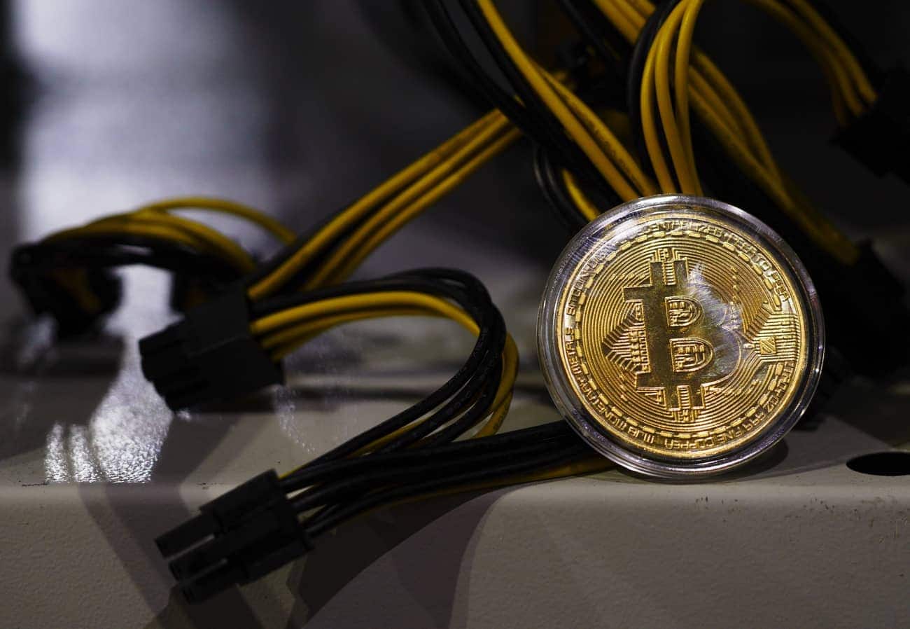 Der Bitcoin ist eng mit dem Mining verbunden.