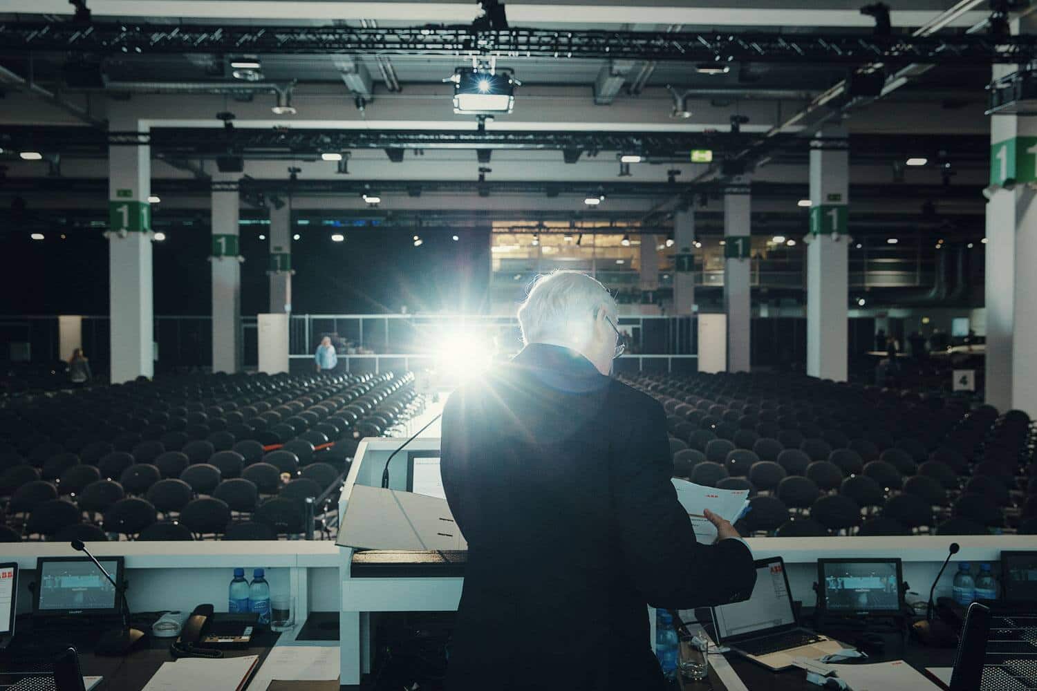 Peter Voser vor der ABB-Generalversammlung