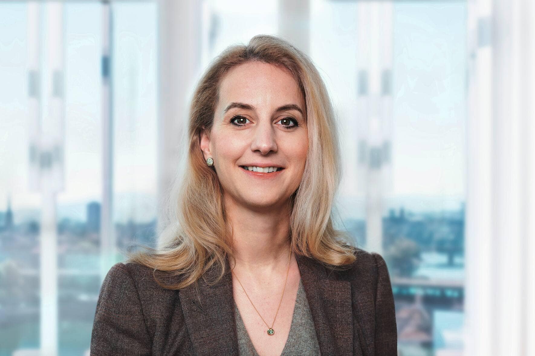 Katja Roth Pellanda - Honorarfrei nur für "Beste Anwälte 2021" Bilanz SPEZIAL 05/2021