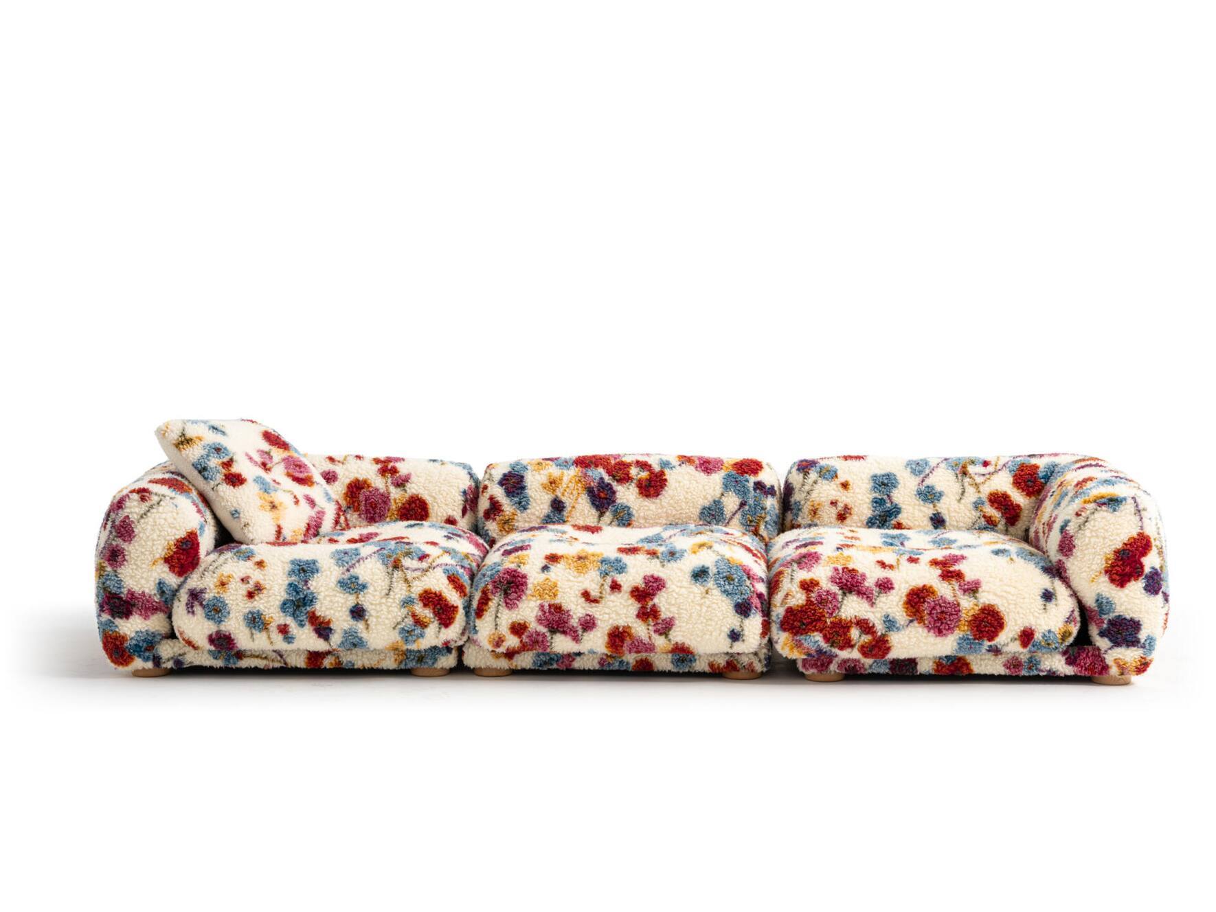 Kuschlig und blumig: Neue Sofas zeigen Emotionen.
www.moroso.it
