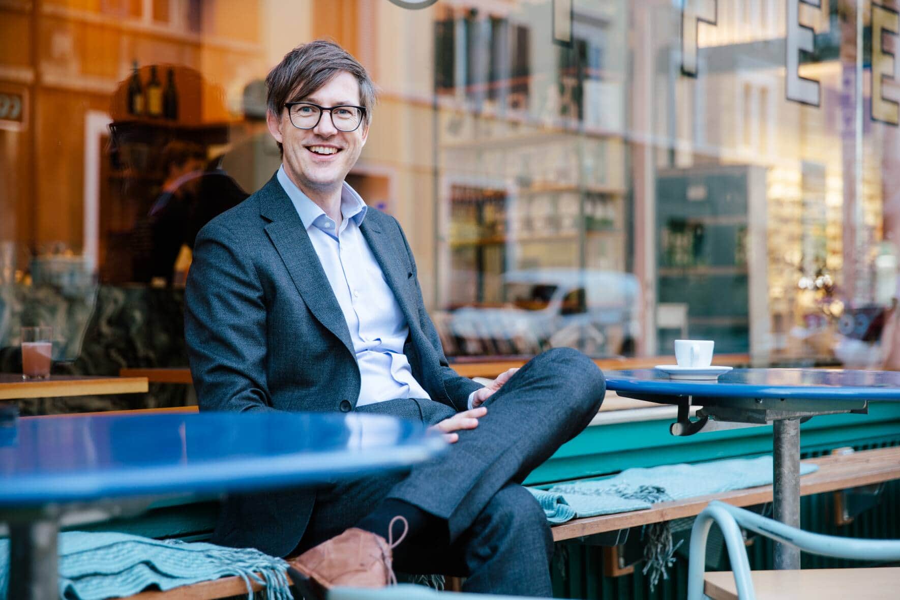 Pirmin Meyer ist Leiter Public Affairs der Zurich Versicherung Schweiz und hat zwei Kinder im Alter von 7 und  10 Jahren.