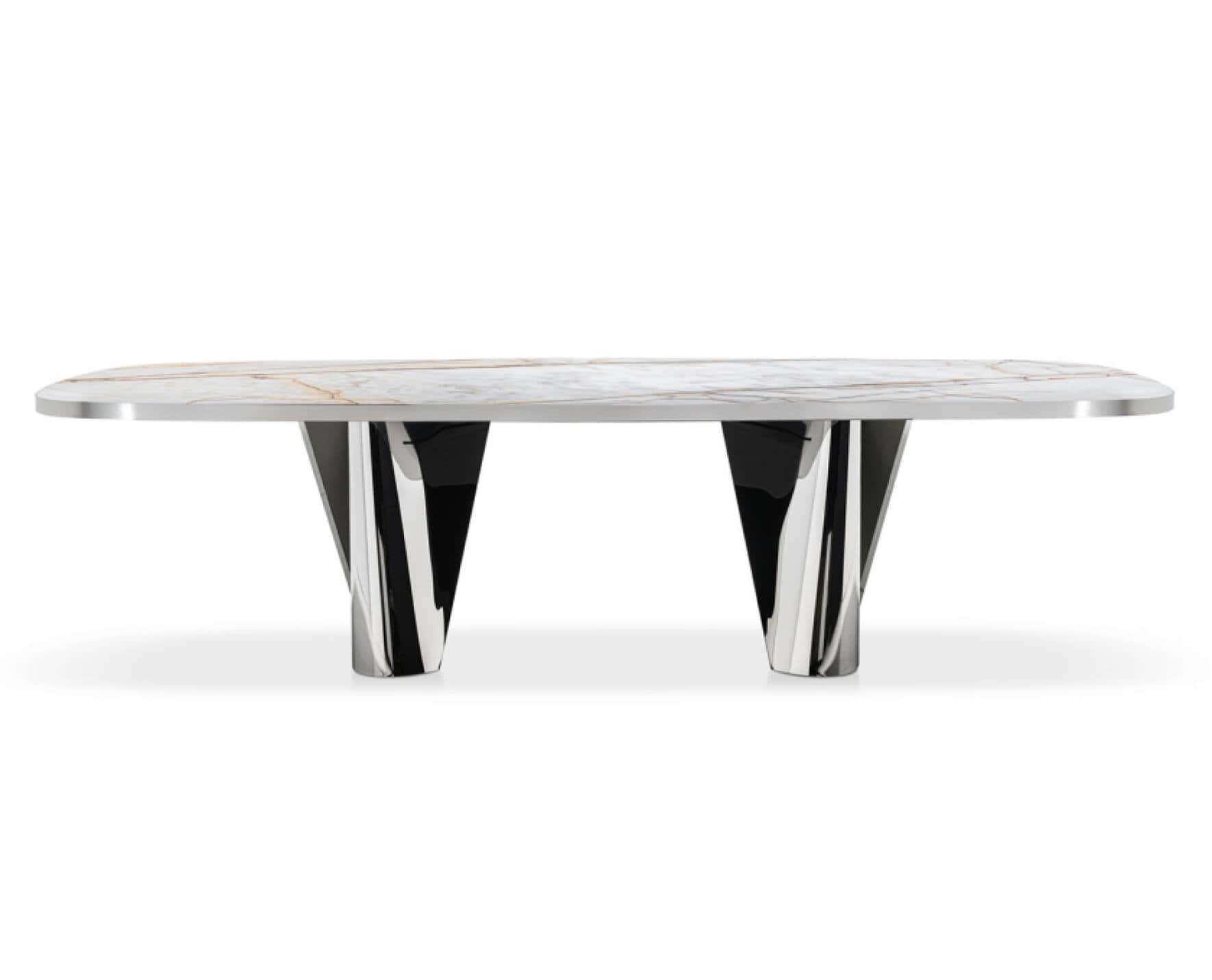 Molteni: Der Tisch Lise trägt eine Tischplatte aus  edlem Marmor, die Beine sind mit  Edelstahl ­verkleidet. Christoph Delcourt hat ihn entworfen.