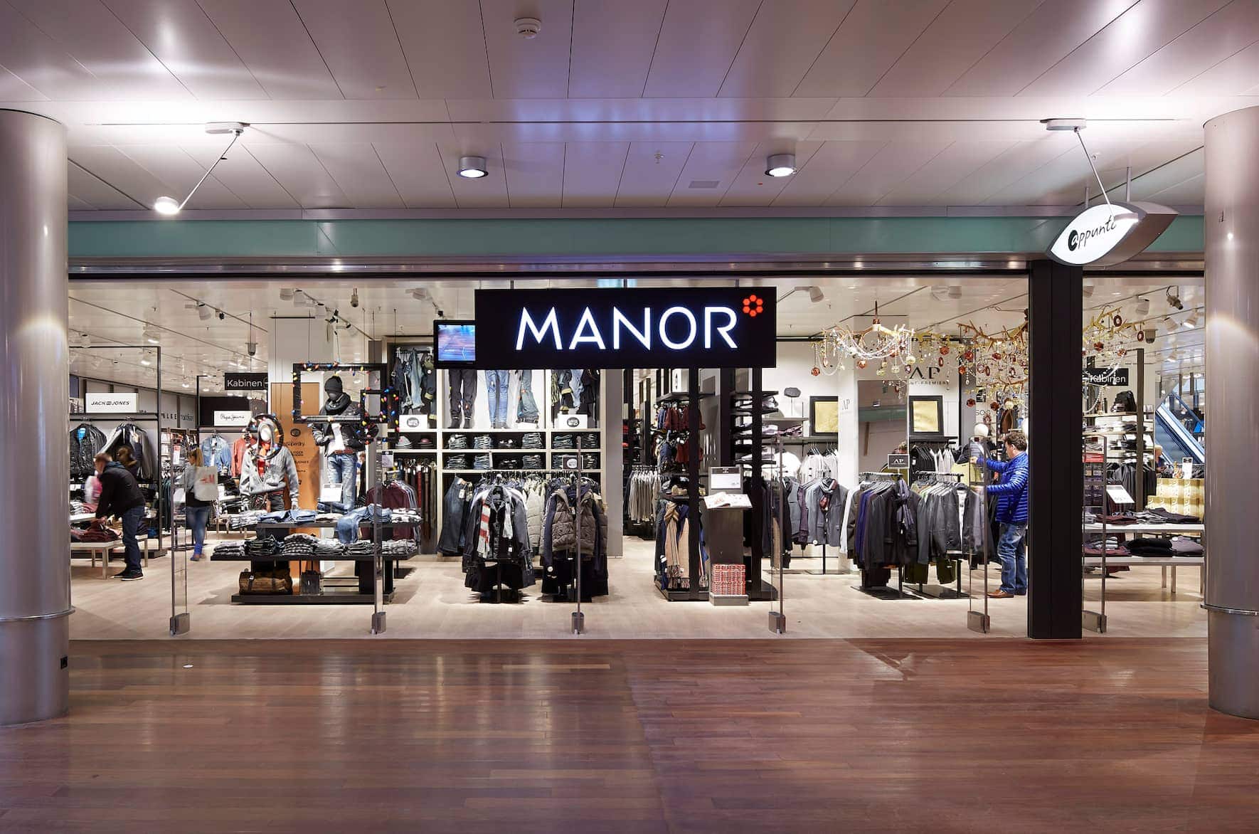 Manor-Filiale in Spreitenbach AG