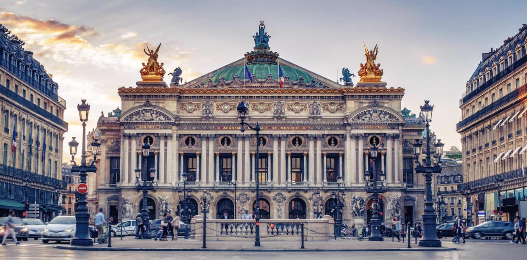 Das Palais Garnier der Opéra in Paris.