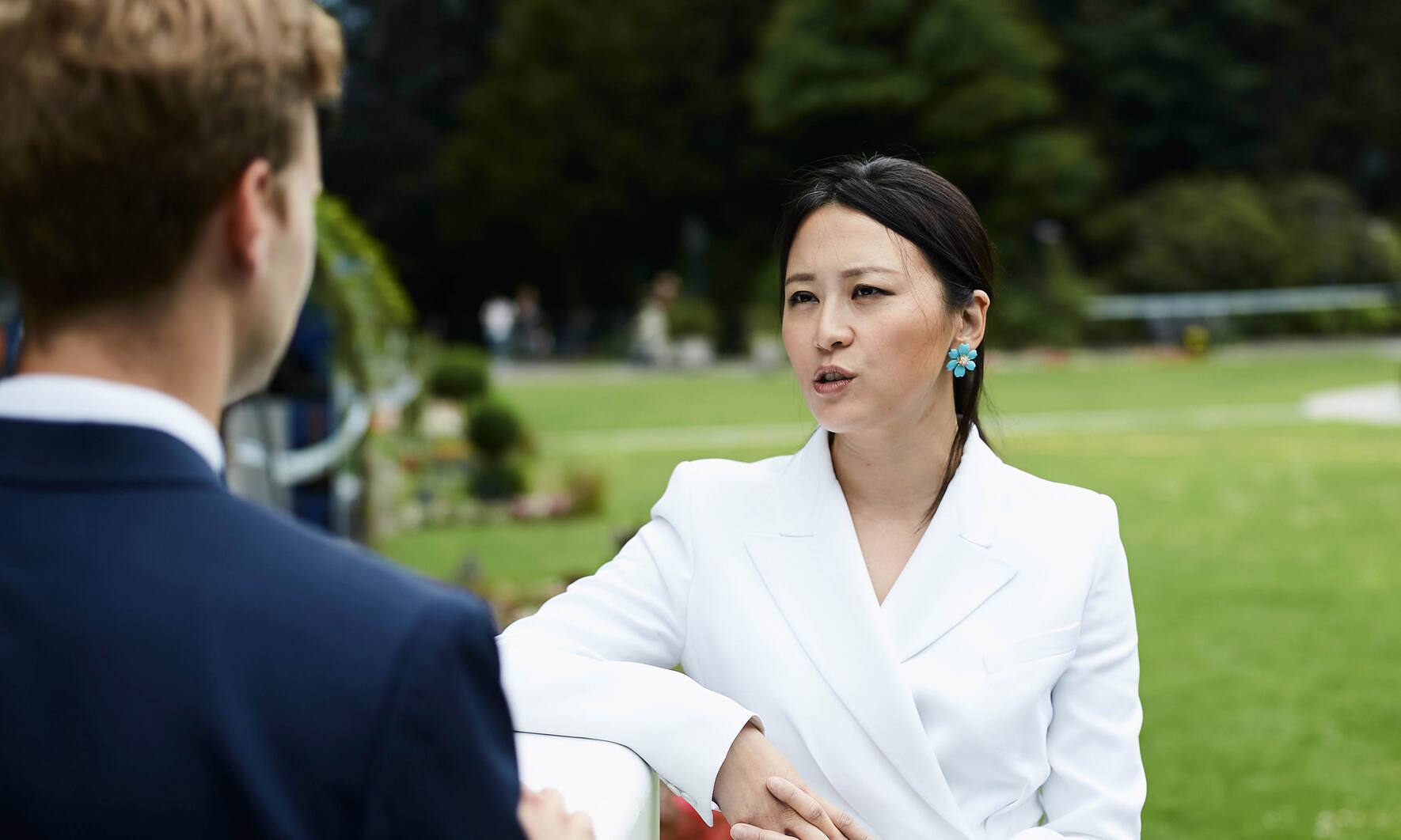 Keyu Jin im Gespräch mit HZ-Redaktor Marc Iseli