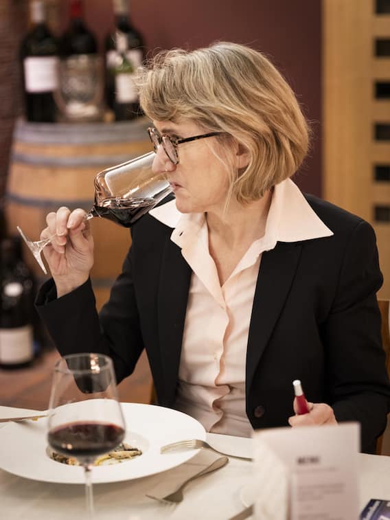 «Mehr Lifestyle würde helfen! Champagner, Prosecco und andere Schaumweine schaffen es ja auch», ist Ursula Beutler überzeugt.&nbsp;Sie präsidiert die Vereinigung Schweizer Weinhandel (VSW).