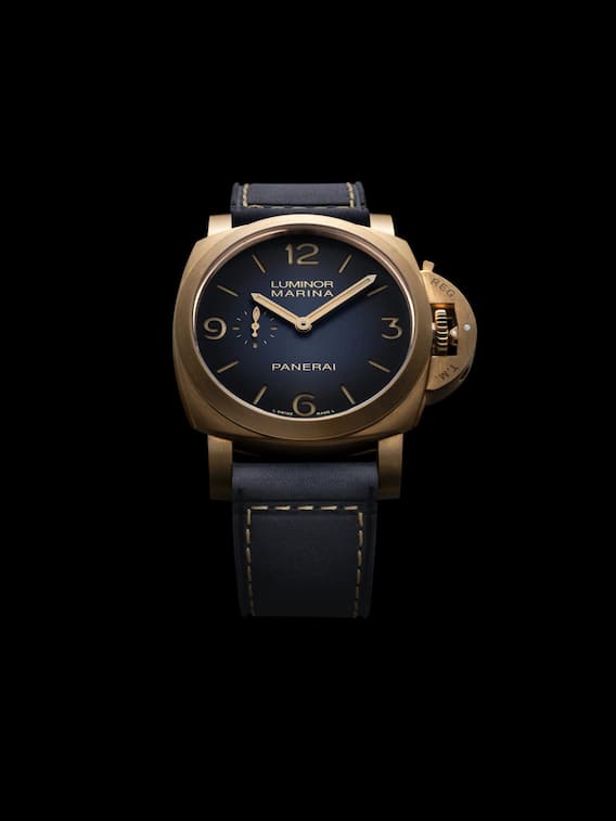Luminor Marina Bronzo: Bronzegehäuse, kleine Sekunde bei 9 Uhr, aber kein Datum.