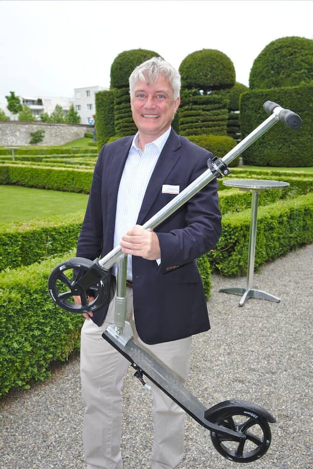 kam mit dem Roller:
Heiko Visarius, Experte, W.A. de Vigier Stiftung