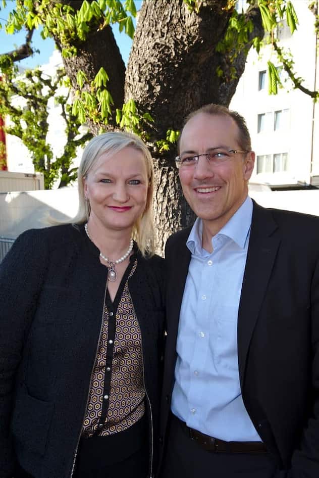 Brit Schönenberger;
Andreas Schönenberger, CEO, salt AG