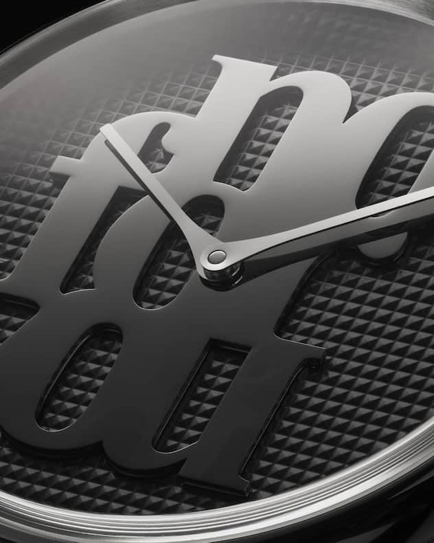 Künstleruhr von Louis Erard mit Monica Bonvicini