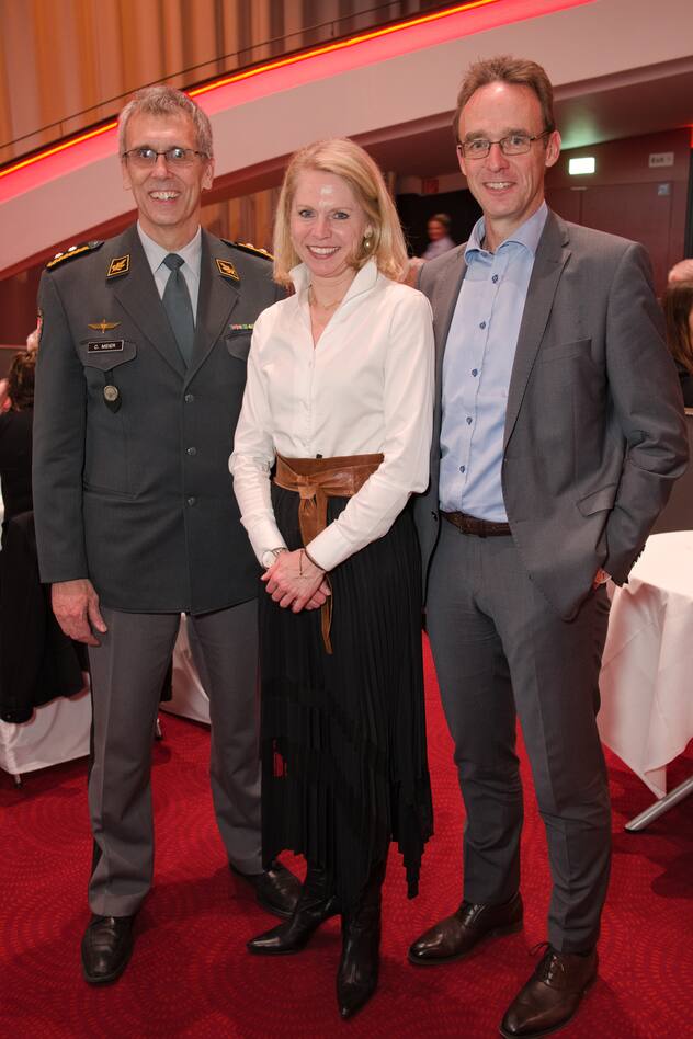 Claude Meier, Divisionär;Sandra Ruckstuhl, Leiterin Kommunikation; CSC Behring;Armin Berchtold, CEO Securitas