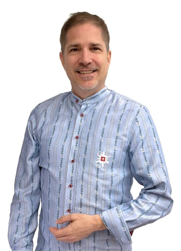 <p>Unternehmer Mario Lang in einem Edelweiss-Shirt seiner Modelinie «Landjäger».</p>