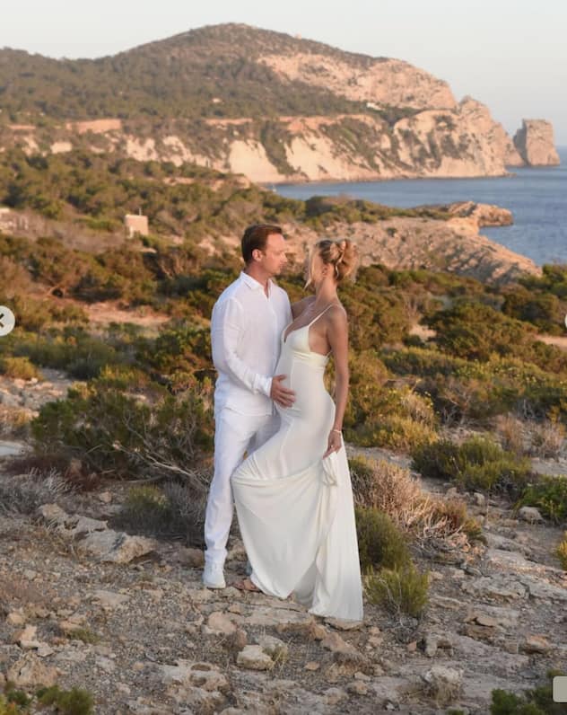 <p>Im September begrüssten die beiden Töchterchen Aurora.</p>