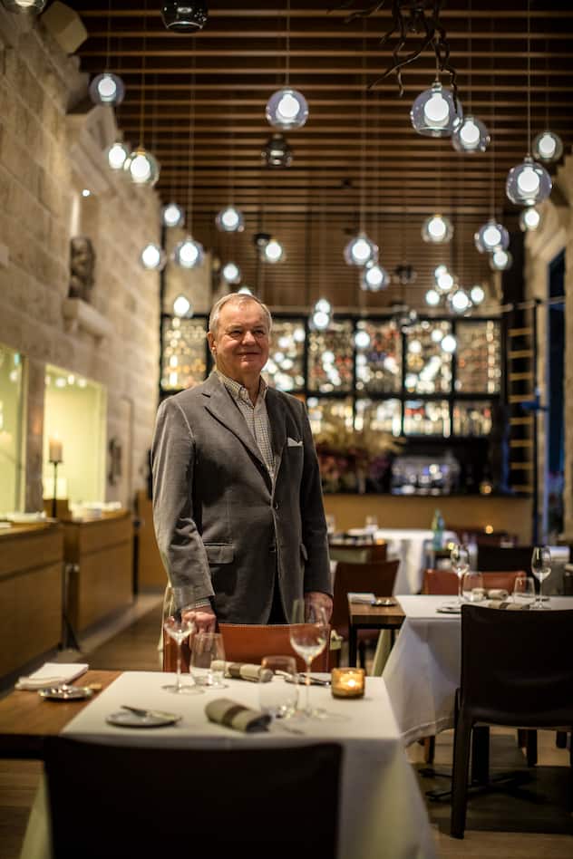 Rudi Bindella, im Restaurant Ornellaia ZÃ¼rich. Fotos kostas maros, 10.12.21