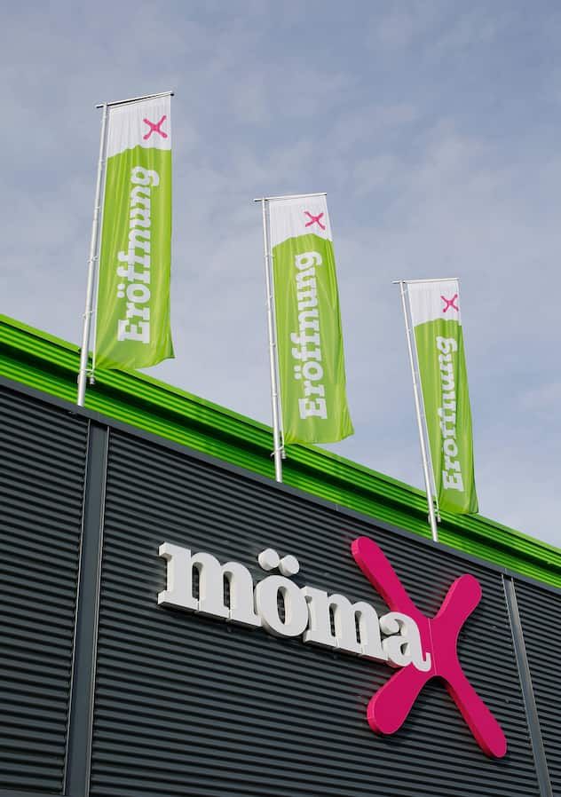 Foto Manuel Geisser 21.10.2020 Schönbühl BE : Möbelhauskette Mömax in Schönbühl *** Photo Manuel Geisser 21 10 2020 Schönbühl BE furniture store chain Mömax in Schönbühl PUBLICATIONxNOTxINxSUI 