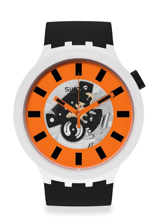 Orange-Schwarzes Modell der Modell Big Bold