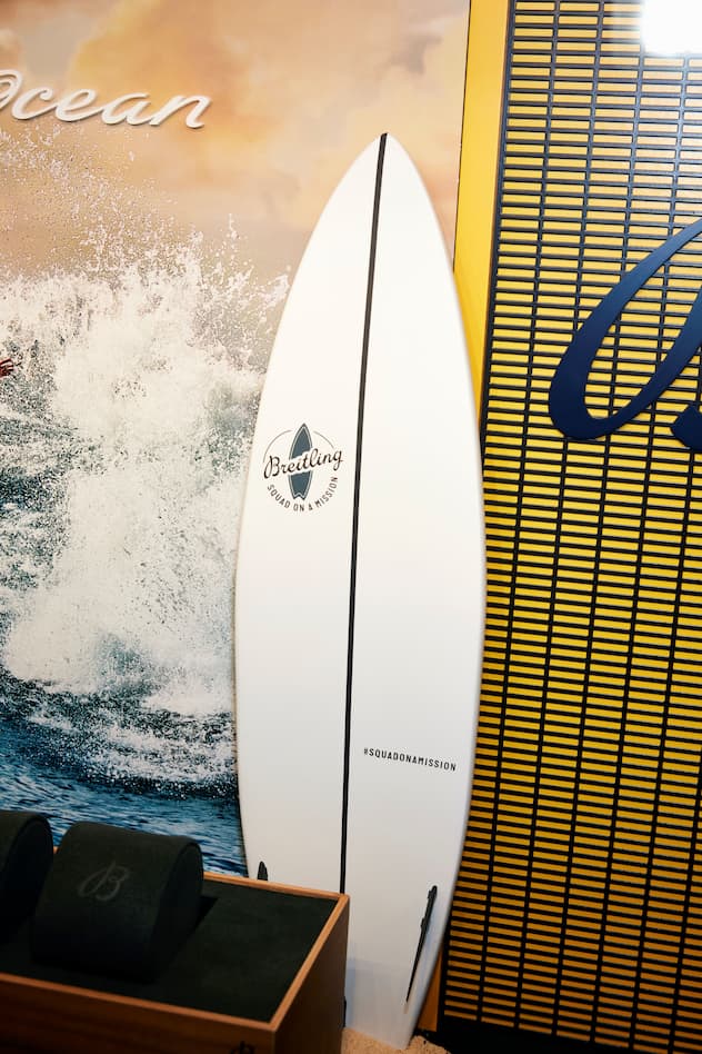 Surfbrett im Zürcher Büro – an allen Kontaktpunkten soll der eigene Stil zelebriert werden.