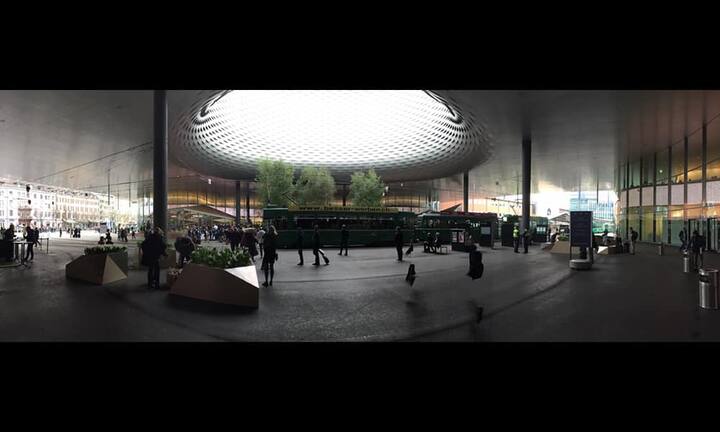 Das Messegelände ist selbst ein Hingucker.