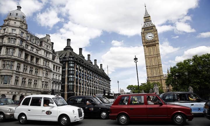 Platz 7: Grossbritannien In Grossbritannien zahlen Burgerliebhaber für einen Big Mac 4,26 Dollar.