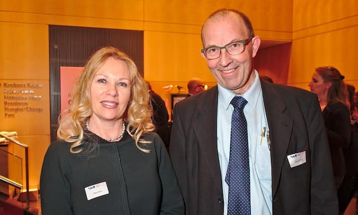 Myrta Zahnd, Kernprozessmanagerin, VBS;
Johannes Gfeller, Projektleiter, VBS
