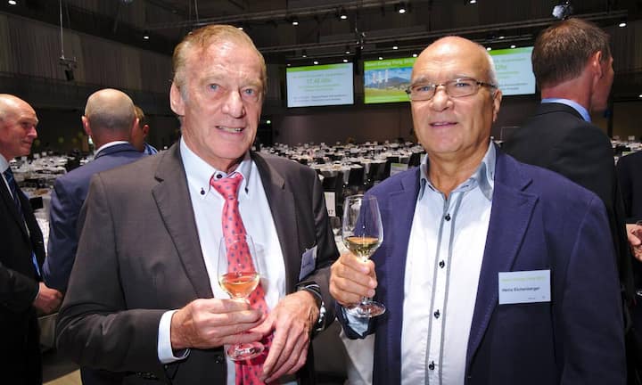 Walter Schmid, VRP, Umwelt Arena AG;
Heinz Eichenberger, Verkauf & Kundendienst, Cogen GmbH