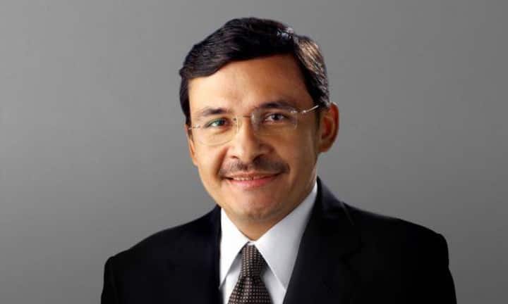 Helman Sitohang übernimmt das Asien- und Pazifikgeschäft (APAC). Der 49-Jährige ist ebenfalls bereits seit 1998 im Unternehmen.